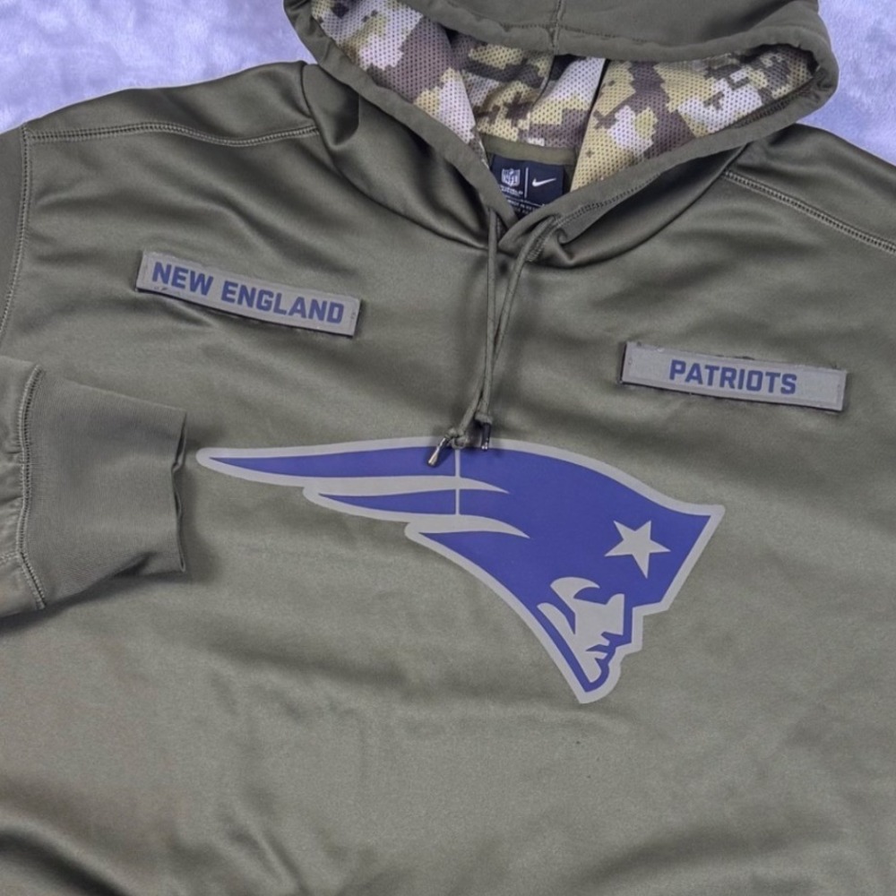 Nike NFL New England Patriots Salute to Service Olive Green Hoodie XXL*